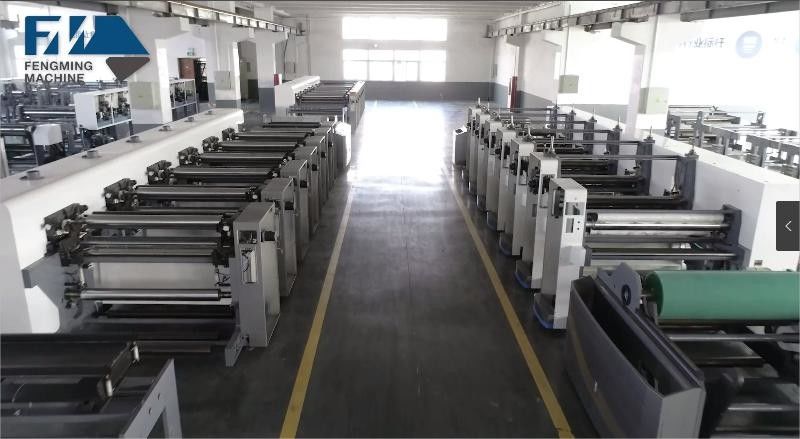 เครื่องพิมพ์แบบ Flexo แบบ sleeve ด้วยระบบอัตโนมัติในการบรรทุกและการบรรทุก