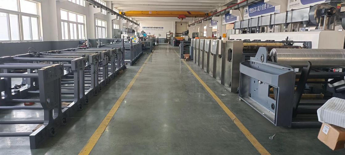 เครื่องพิมพ์แบบ flexo สําหรับกระดาษแผ่นและกระดาษประกอบหลายชั้น