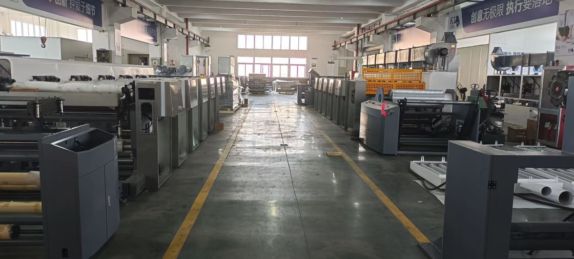 เครื่องพิมพ์ความเร็วสูง 380V 3PH 50Hz สําหรับกระดาษบรรจุม้วนพื้นที่เล็ก