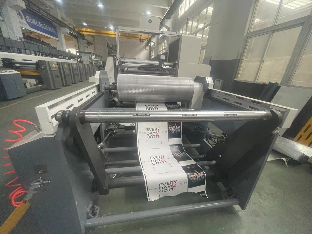 Web Guide System เครื่องพิมพ์แบบ Flexo แบบ Sleeve พร้อมอัตโนมัติการบรรจุและการถอน