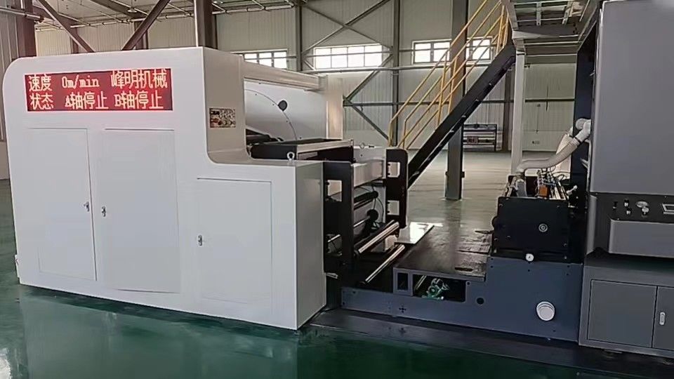 ความเร็วสูงสุด 150m / min หน่วยพิมพ์ Flexo สําหรับผ่าใหญ่ กว้าง 1524 มม