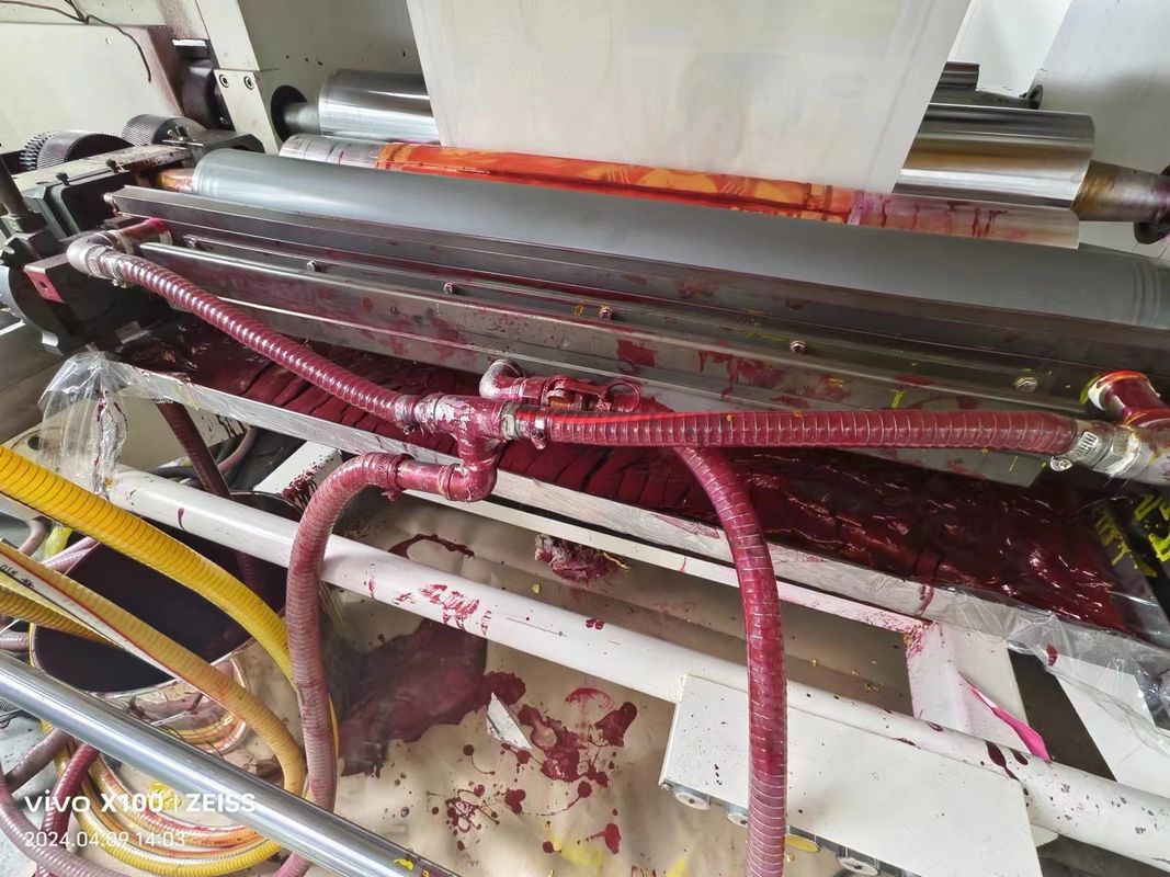 เครื่องพิมพ์ Flexographic แบบตั้งแบบ Cascading สําหรับวัสดุกระดาษที่ไม่เนื้อ