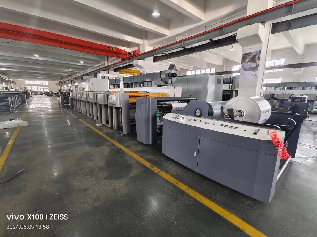 เครื่องพิมพ์แบบ Flexo แบบอัตราต่อเนื่องเพื่อออมเวลาและวัสดุ
