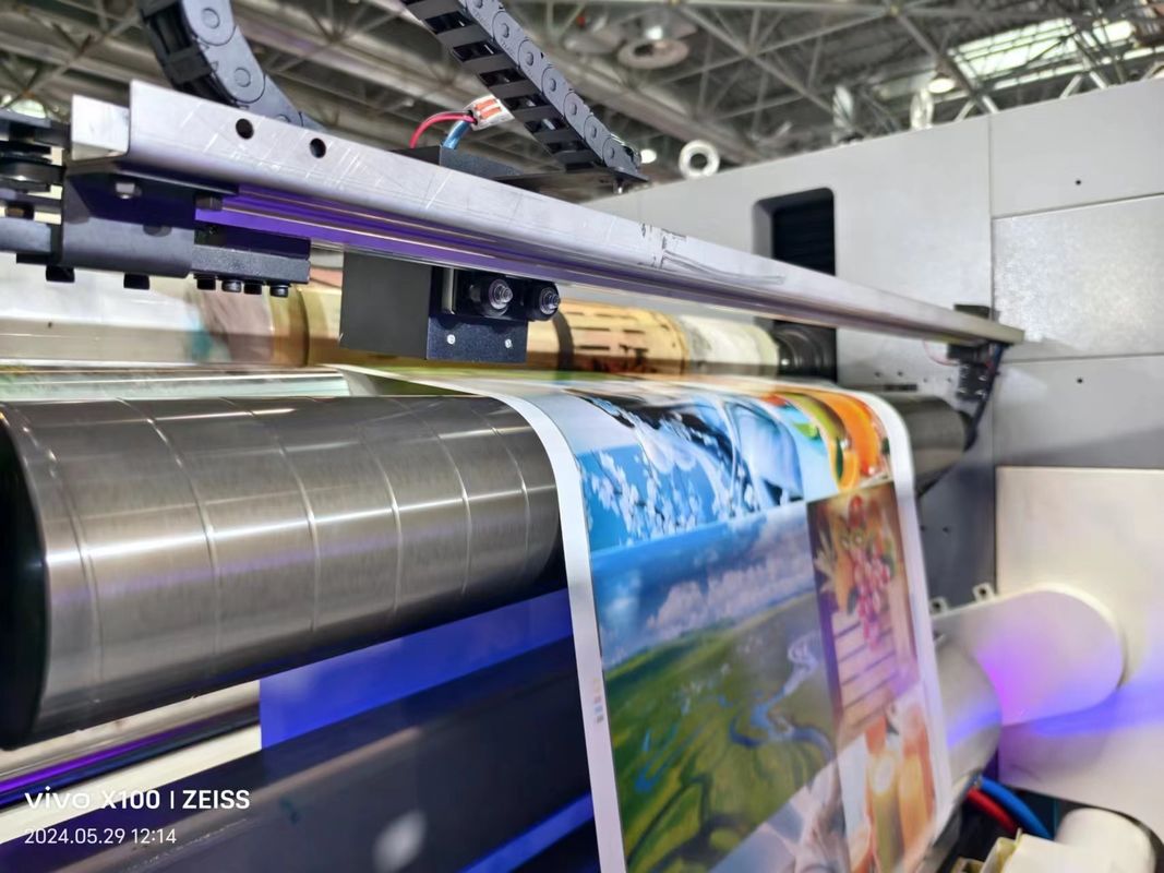 เครื่องพิมพ์ความเร็วสูง 4 สี เครื่องพิมพ์แบบ Flexo Roll To Roll เครื่องพิมพ์แบบ Flexographic เครื่องพิมพ์แบบ Flexographic