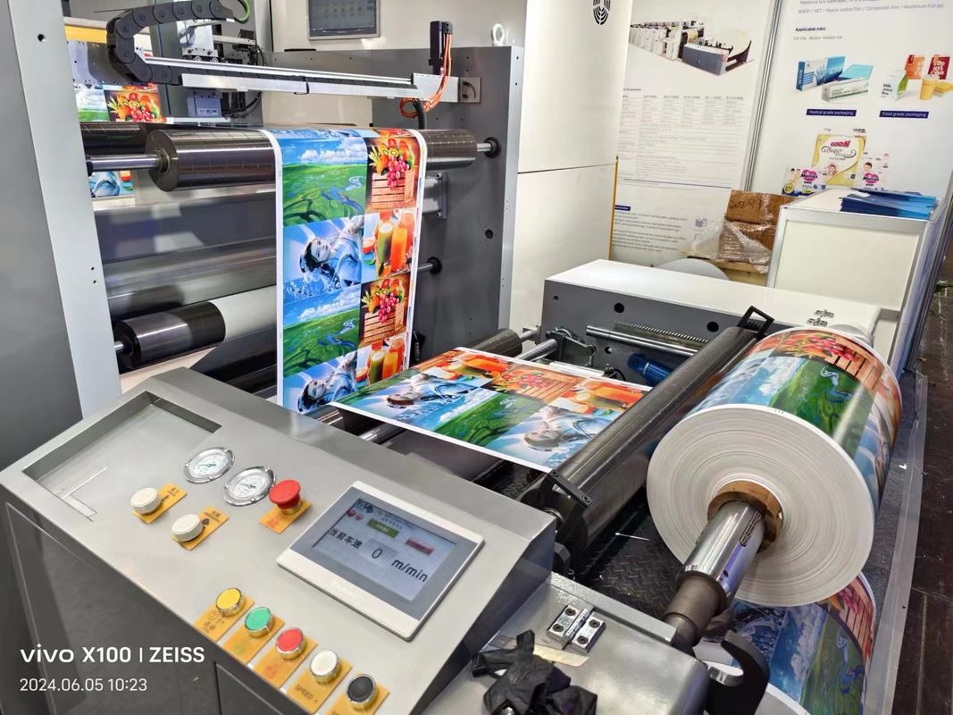 เครื่องพิมพ์ความเร็วสูง 4 สี เครื่องพิมพ์แบบ Flexo Roll To Roll เครื่องพิมพ์แบบ Flexographic เครื่องพิมพ์แบบ Flexographic