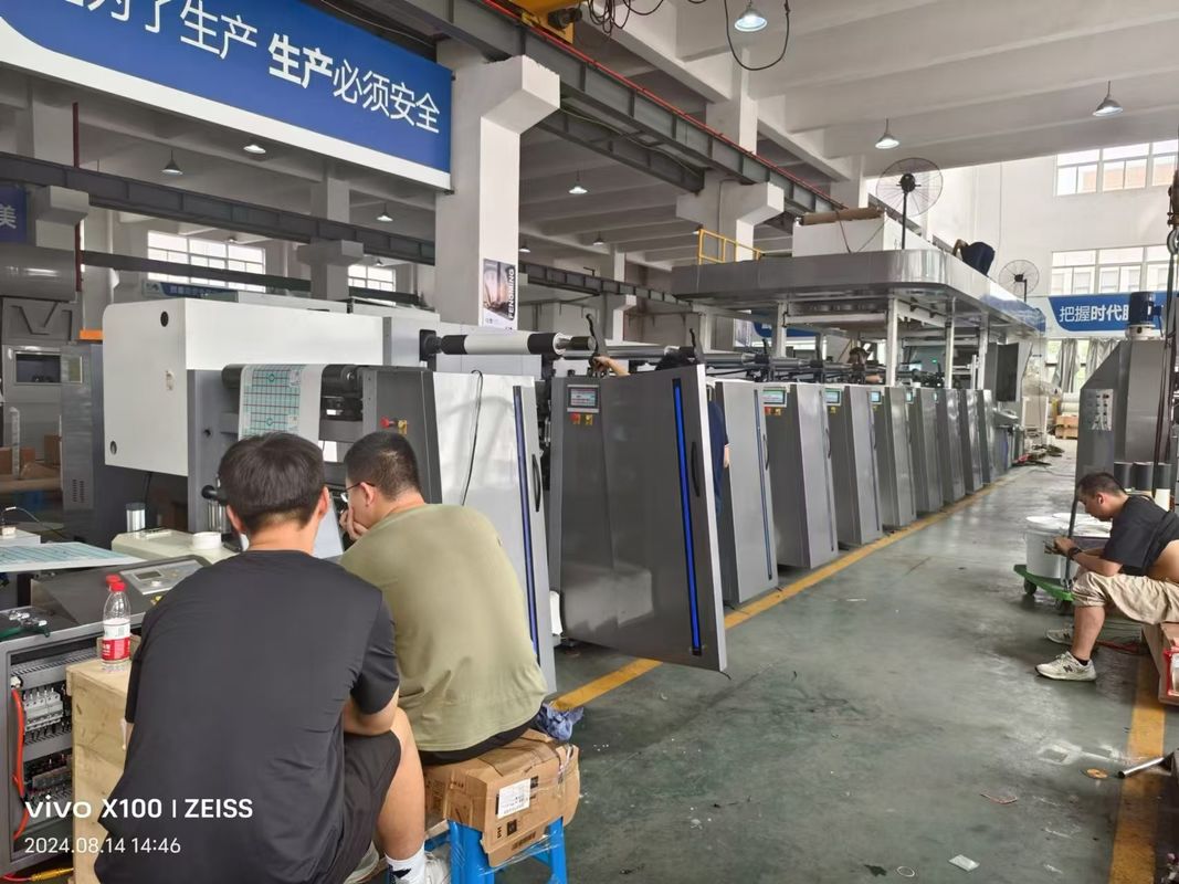เครื่องพิมพ์อัตโนมัติ Servo Horizontal Flexo สําหรับร้านพิมพ์และโรงงานผลิต