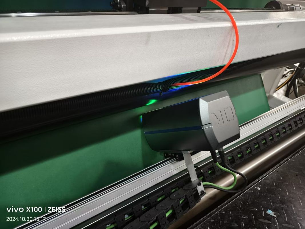 2.5m ความกว้างแม่นยํา สีลงทะเบียน Cascading Flexo เครื่องพิมพ์กับ 6m เตาเผา